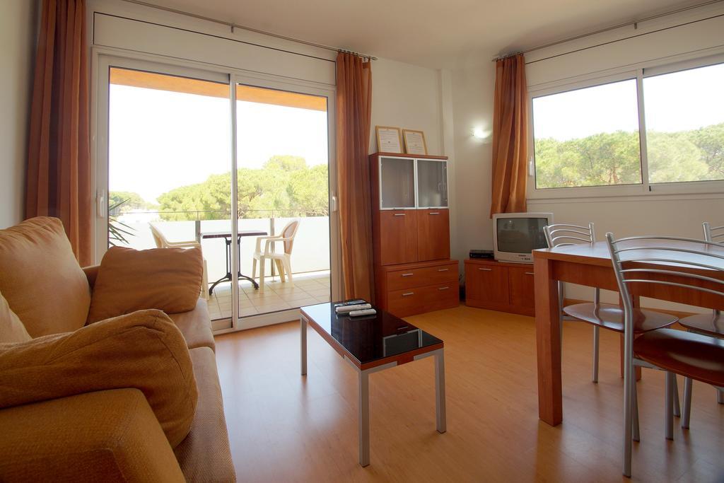Aparthotel Arenal Палс Екстер'єр фото